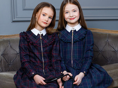 Какие школьные платья понравятся девочкам и не нарушат школьный дресс-код
